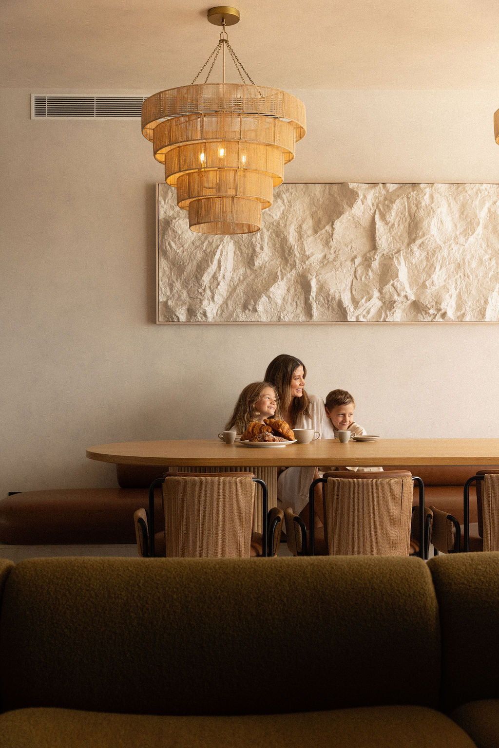 From High Tea to Hot Springs: The Mother's Day Guide Worth Bookmarking